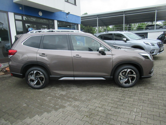 Subaru Forester e-BOXER 2.0ie Platinum